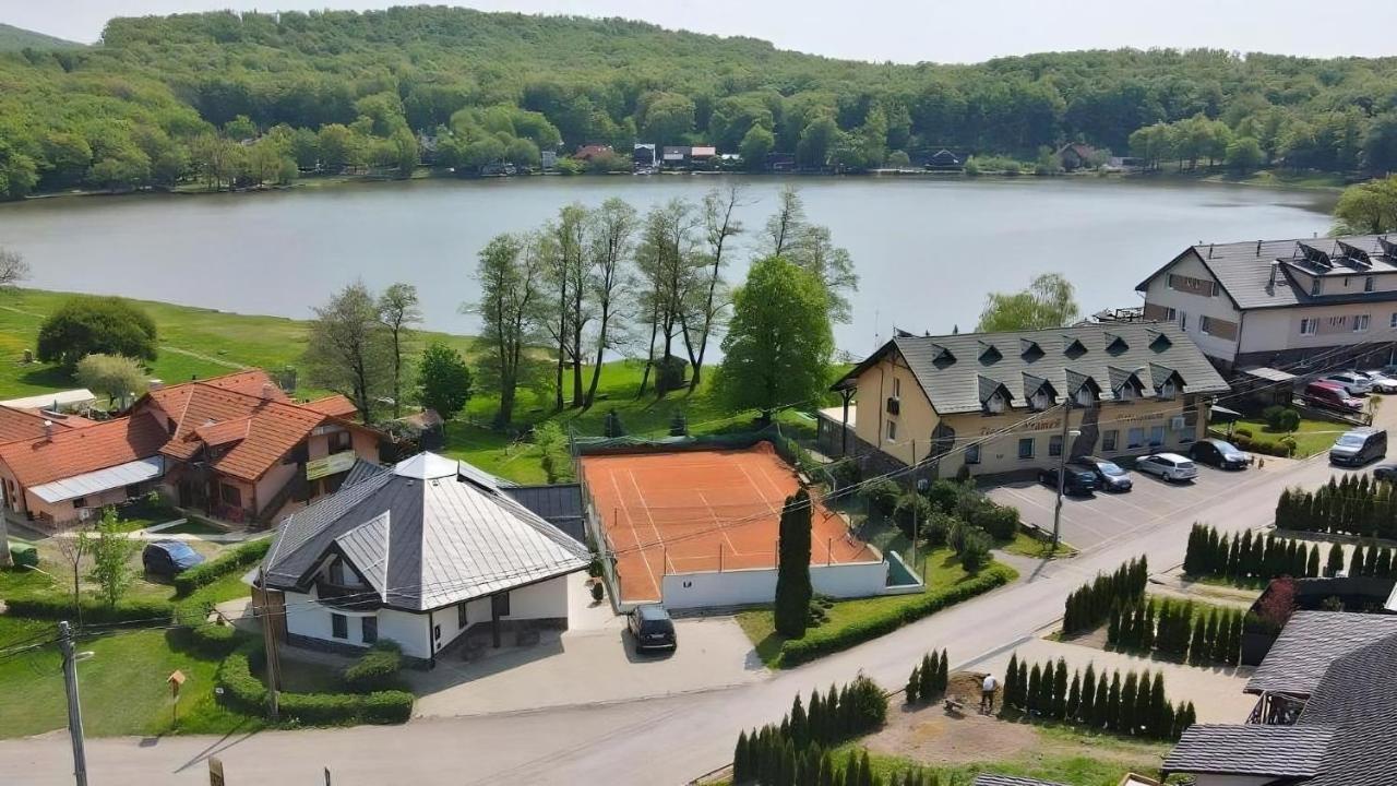 Penzion Pramen Vinné Exterior foto